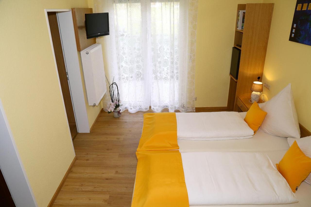 Landhotel Garni Schweizerhaus Шёнвальд Экстерьер фото