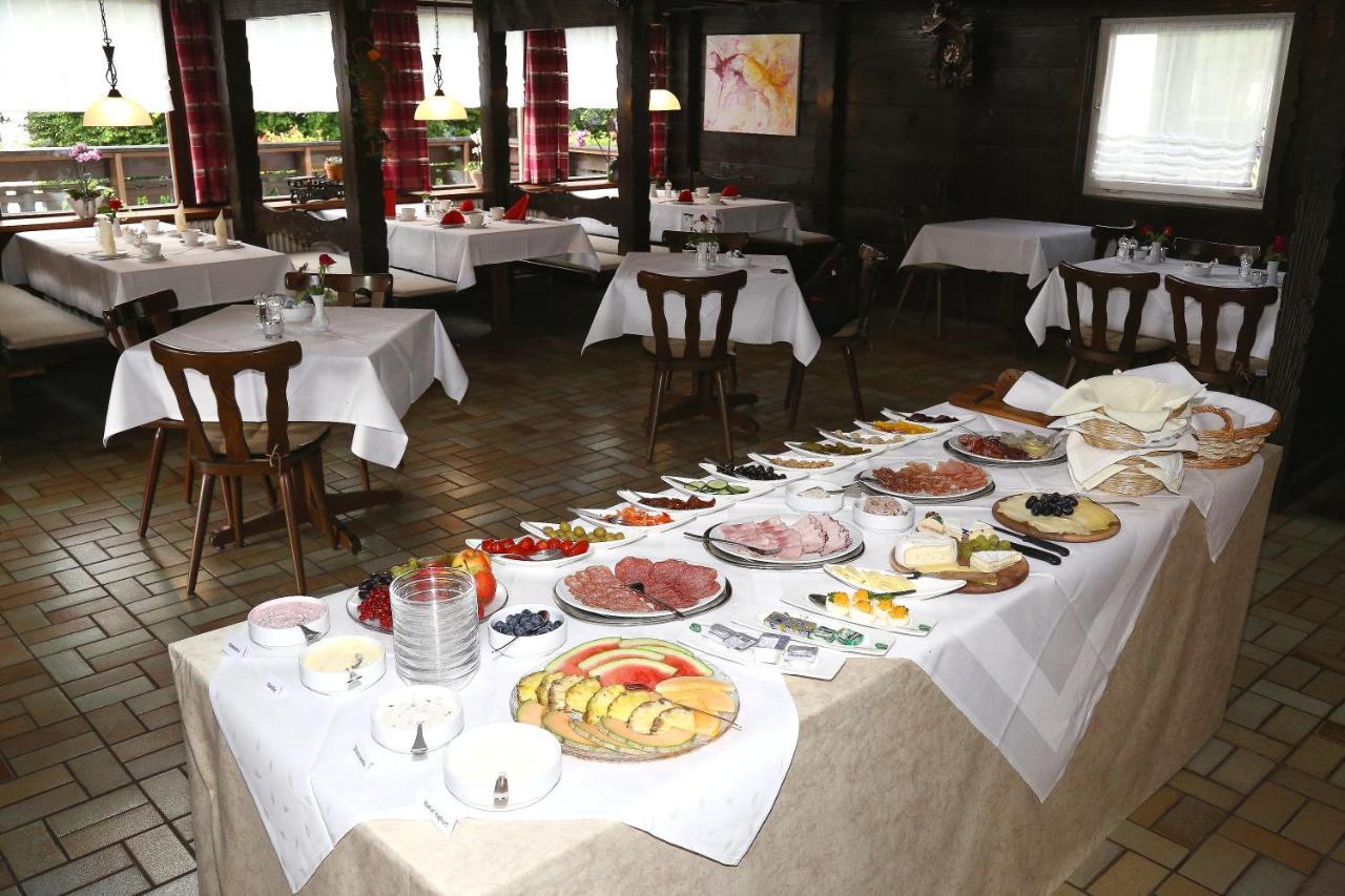 Landhotel Garni Schweizerhaus Шёнвальд Экстерьер фото